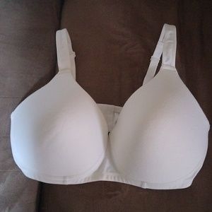 New nev worn BRA
